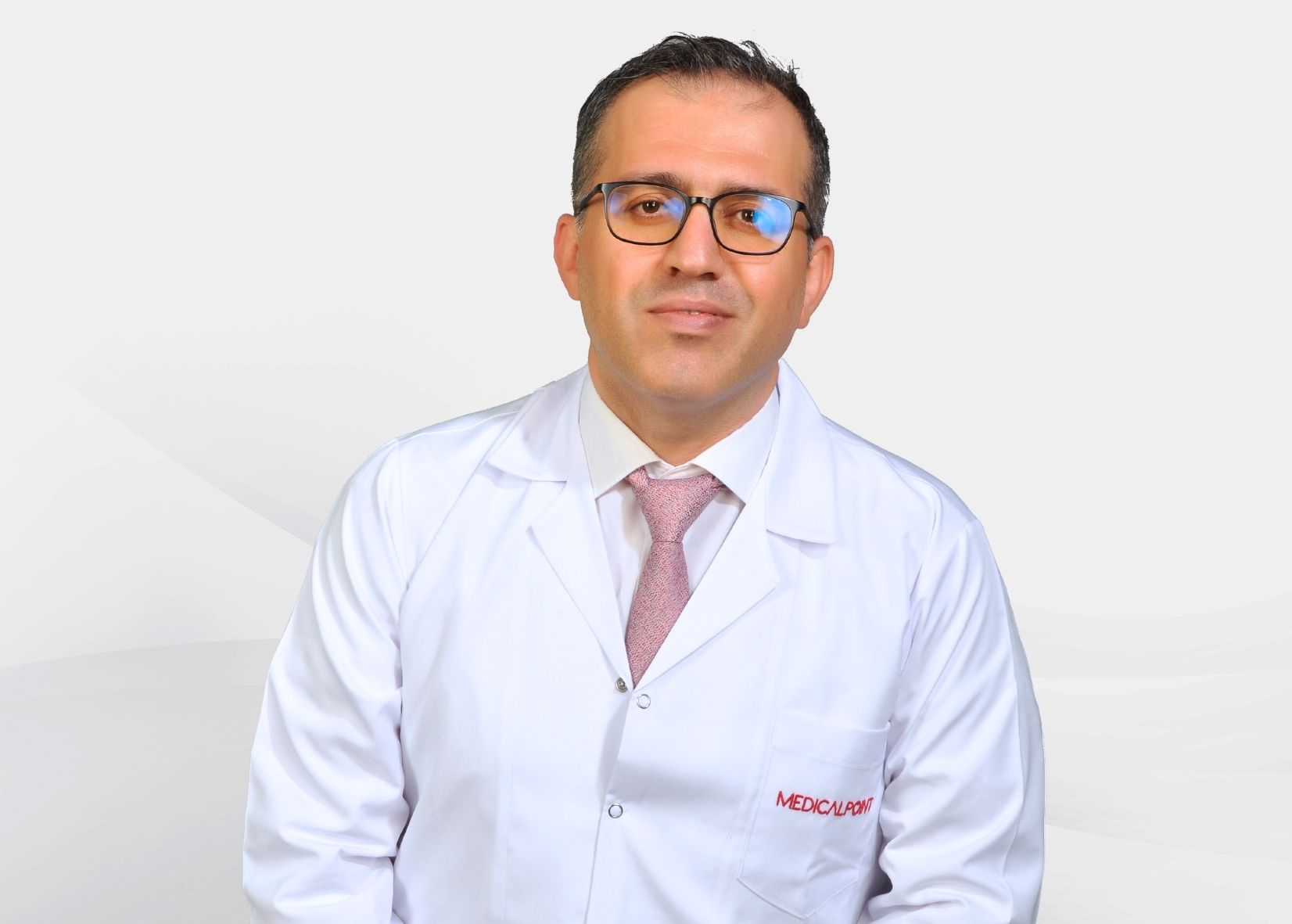 OP.DR. MAHİR YAZAR