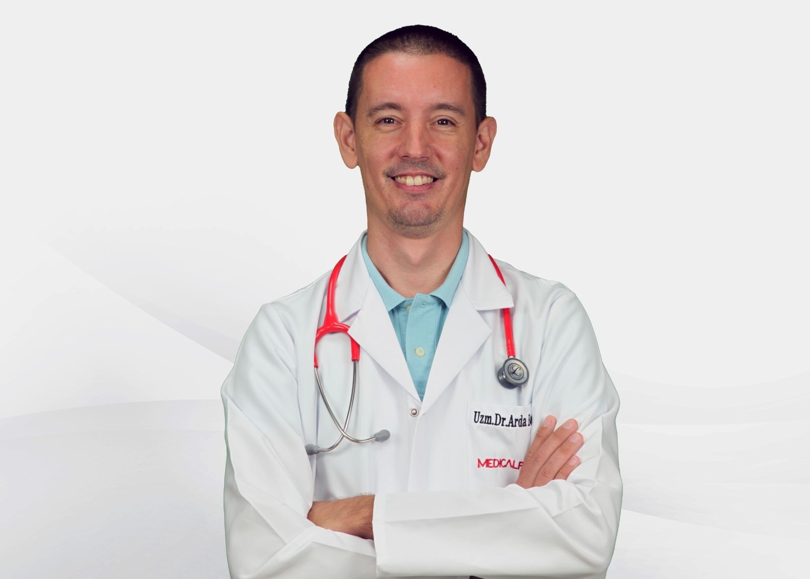 UZM.DR. ARDA BOZGÜL