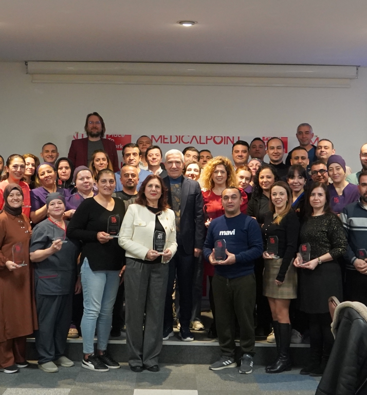 15 Yıl ve Üzeri Çalışanlara Medical Point’ten Vefa Töreni