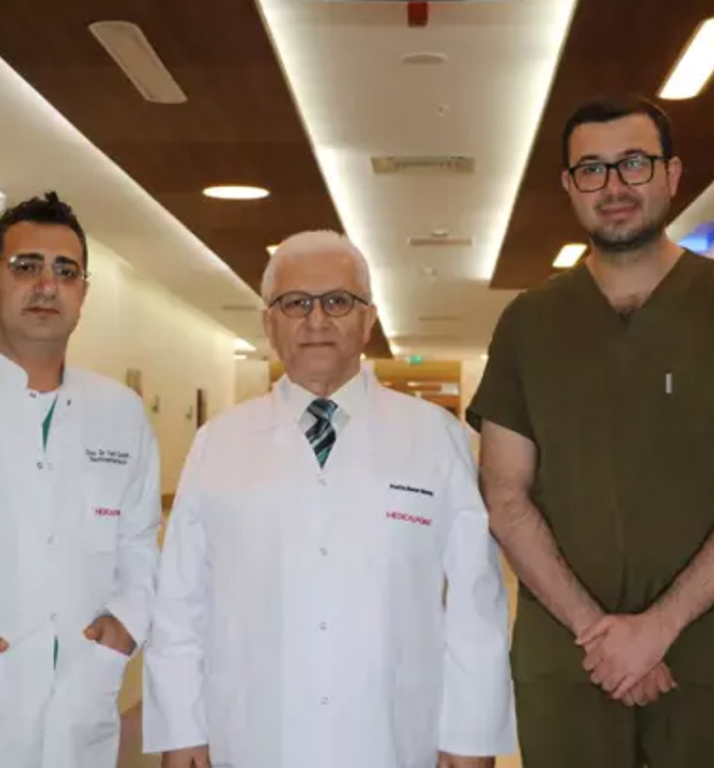 Safra Yolu Kaçaklarına Ameliyatsız Müdahale