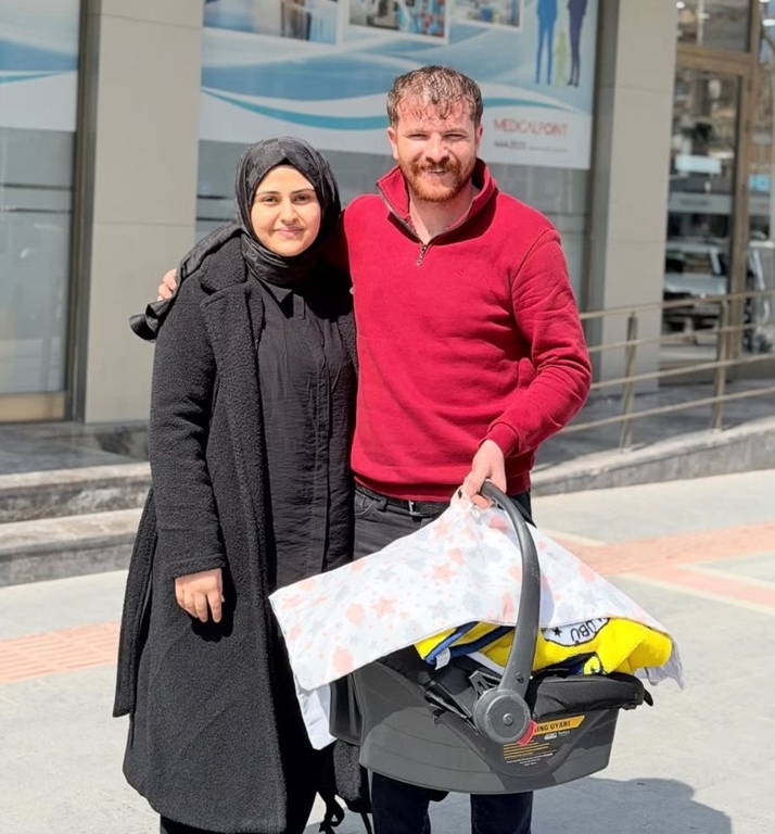 Zorlu Sevk Süreci Mutlu Sonla Bitti: Yenidoğan Bebek Sağlığına Kavuştu